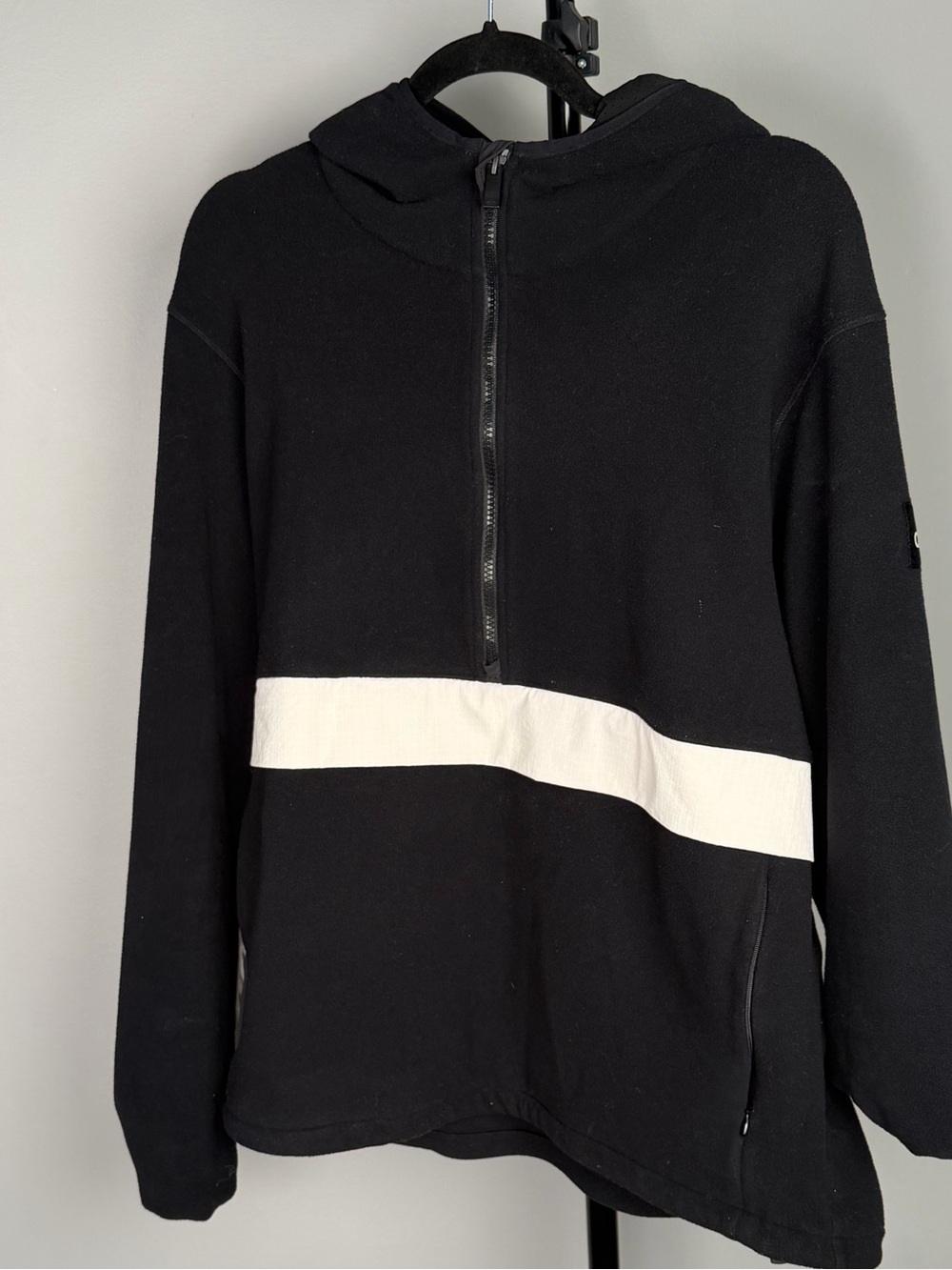 ALO half zip hoodie